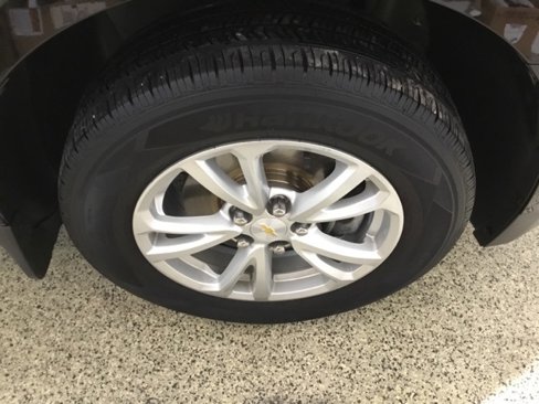 Used 2017 Chevrolet Equinox LT image 22