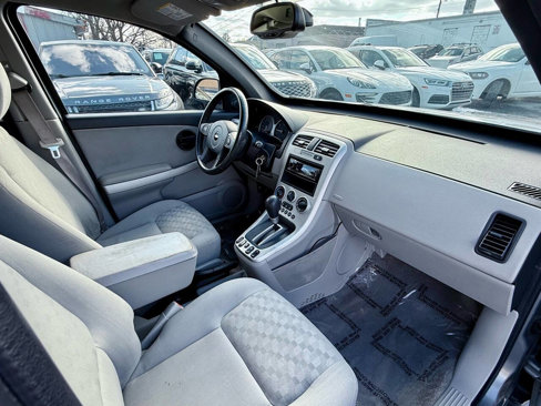 Used 2005 Chevrolet Equinox LT w/ Preferred Equipment Group image 17