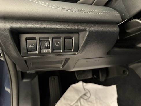Used 2023 Subaru Outback Limited XT image 17
