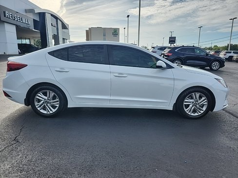 Used 2020 Hyundai Elantra SEL image 2