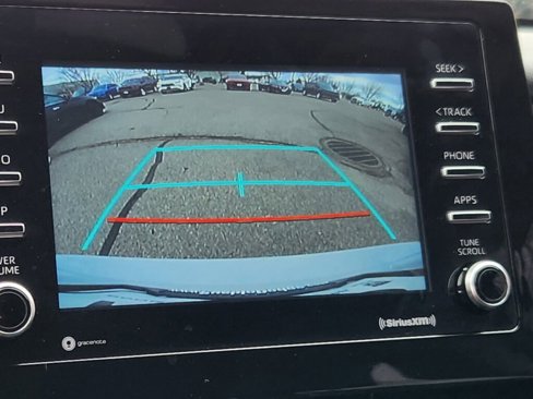 Used 2022 Toyota Camry SE image 22
