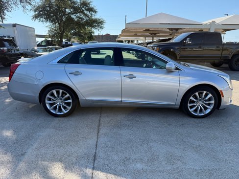 Used 2015 Cadillac XTS Luxury image 8
