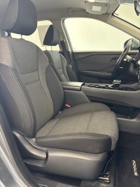 Used 2022 Nissan Rogue S image 21
