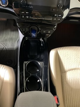 Used 2017 Toyota Prius Two image 29