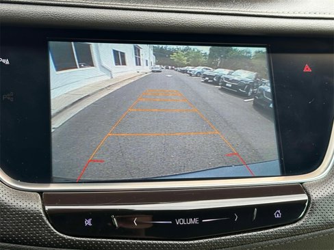 Used 2017 Cadillac XT5 Luxury w/ Driver Awareness Package image 7