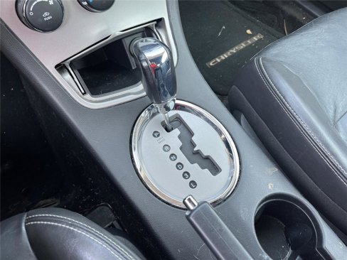 Used 2010 Chrysler Sebring Touring w/ Special Touring Group image 7