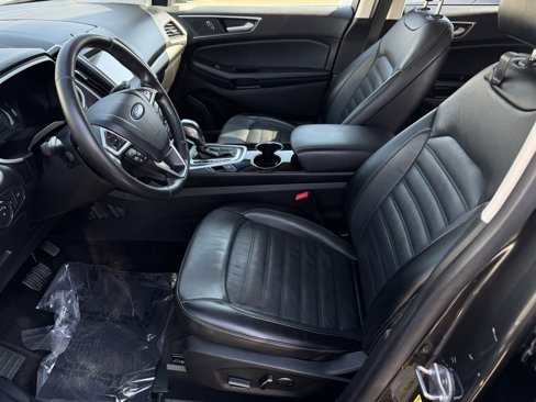 Used 2017 Ford Edge SEL w/ Equipment Group 201A image 5