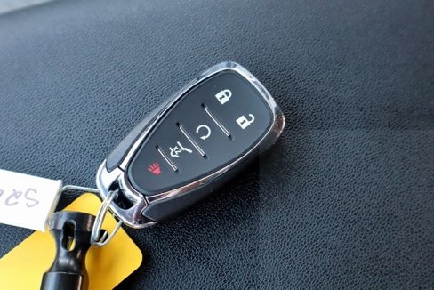 Used 2024 Chevrolet Equinox LT image 38