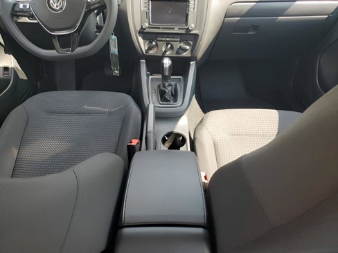 Used 2016 Volkswagen Jetta S image 22