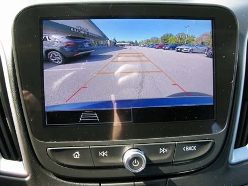 Used 2024 Chevrolet Malibu LT image 18