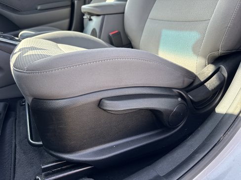 Used 2018 Kia Forte LX w/ Sports Package image 22