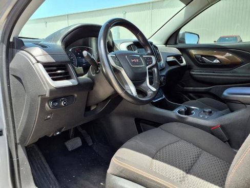 Certified 2021 GMC Terrain SLE w/ Driver Convenience Package image 17
