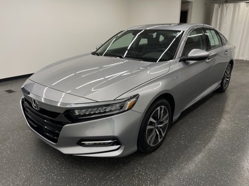 Used 2019 Honda Accord Touring image 4
