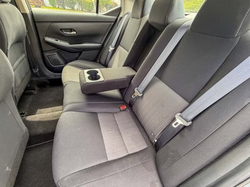 Used 2022 Nissan Sentra SV image 19