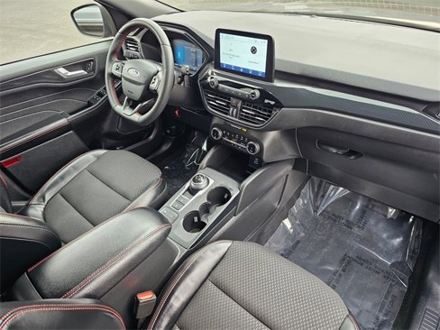 Used 2023 Ford Escape ST-Line w/ Cold Weather Package image 16