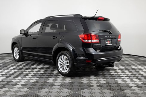 Used 2016 Dodge Journey SXT w/ Comfort/Convenience Group image 4