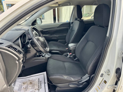 Used 2015 Mitsubishi Outlander Sport ES image 10