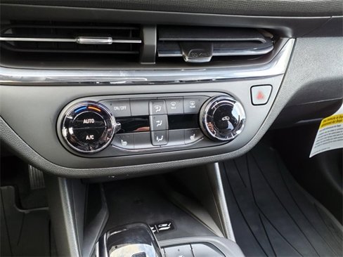 New 2025 Buick Envista Preferred w/ Convenience I Package image 17