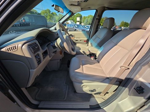 Used 2003 Oldsmobile Silhouette GLS image 3