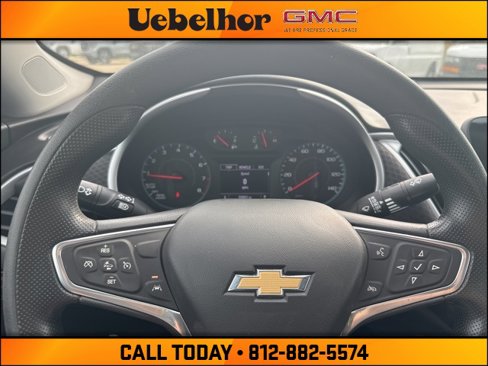 Used 2023 Chevrolet Malibu LT image 26