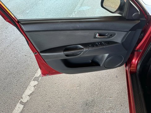 Used 2008 MAZDA MAZDA3 i Touring Value image 9