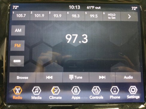 Used 2019 Jeep Cherokee Limited image 25