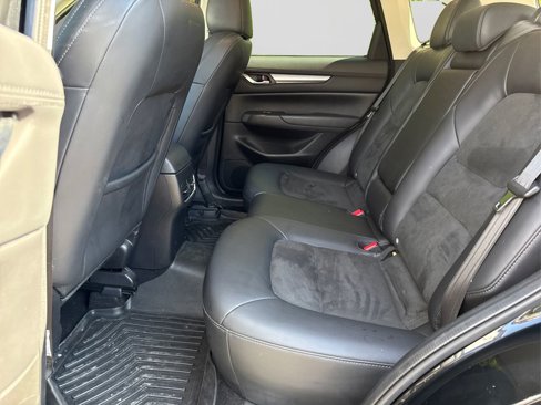Used 2019 MAZDA CX-5 Touring image 9