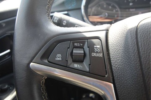 Used 2022 Buick Encore Preferred w/ Safety Package image 17