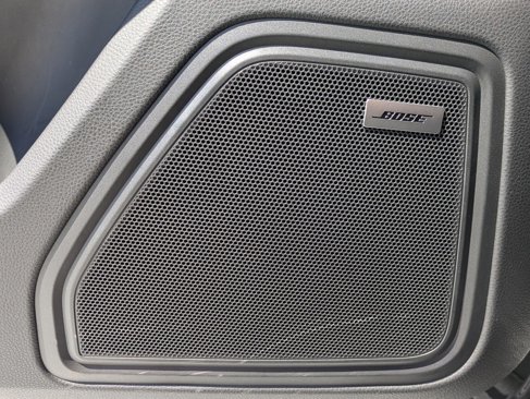 Certified 2024 Porsche Macan image 14