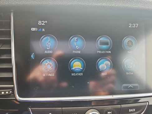 Used 2019 Buick Encore Essence w/ Experience Buick Package image 16