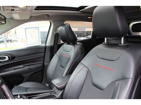 Used 2022 Jeep Compass Trailhawk w/ Sun and Sound Group image 12