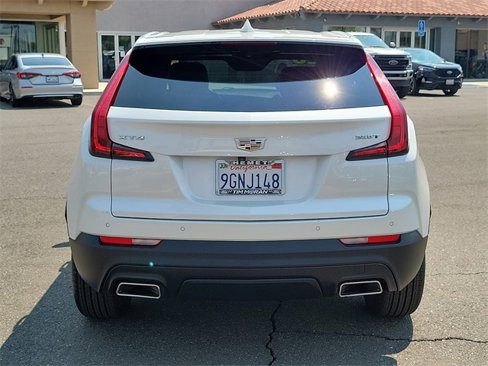 Used 2023 Cadillac XT4 Luxury w/ Cold Weather Package image 27