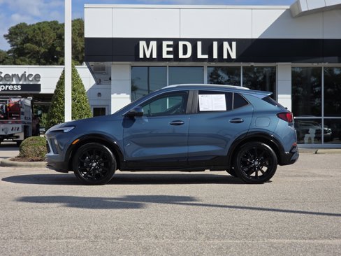 Used 2024 Buick Encore GX Sport Touring w/ Experience Buick Package image 4