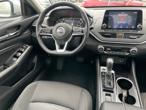 Certified 2020 Nissan Altima 2.5 SV image 8