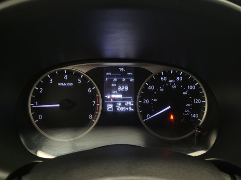 Used 2019 Nissan Kicks S image 23