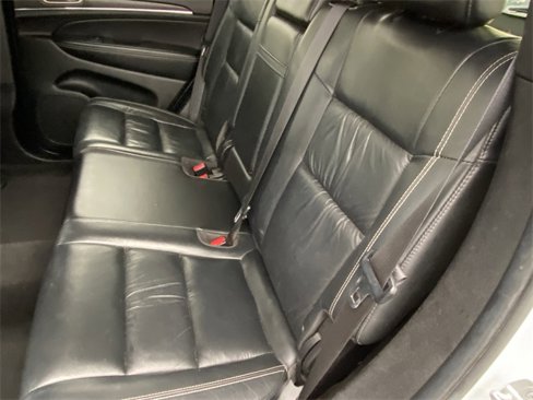 Used 2014 Jeep Grand Cherokee Limited image 12