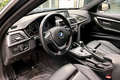 Used 2017 BMW 330e image 15