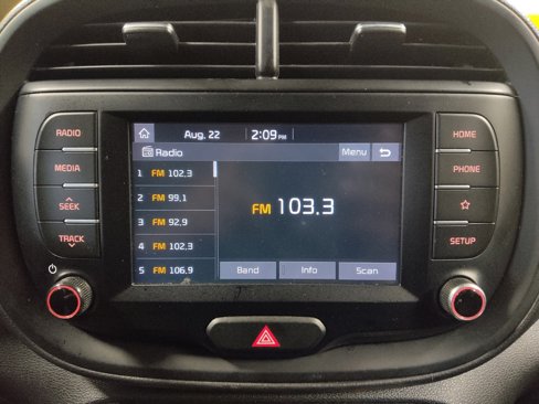 Used 2020 Kia Soul S image 25