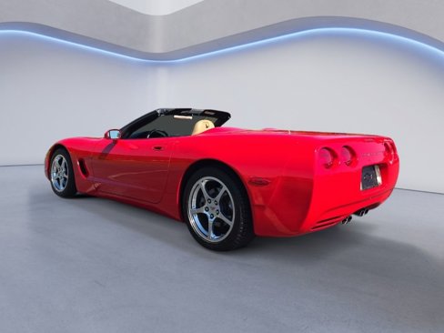 Used 2004 Chevrolet Corvette Convertible w/ Preferred Equipment Group image 4