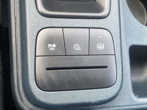 Used 2022 Ford Maverick XL image 22