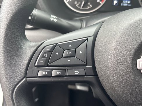 Certified 2025 Nissan Sentra S image 32