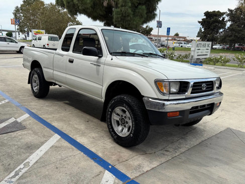 Used 1995 Toyota Tacoma 4x4 Xtracab image 7
