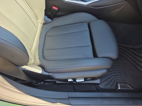 Used 2024 BMW i4 eDrive35 w/ Premium Package image 12