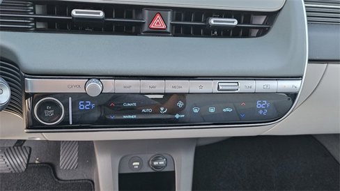 Certified 2022 Hyundai Ioniq 5 SEL w/ Cargo Package image 18