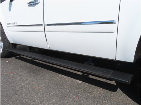 Used 2013 Chevrolet Suburban LTZ image 17