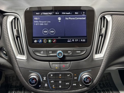 Used 2023 Chevrolet Malibu LT image 10