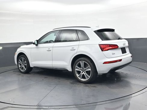 Used 2019 Audi Q5 2.0T Premium Plus w/ Premium Plus Package image 6