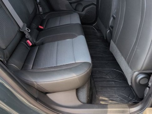 Certified 2025 Chevrolet Trax LT w/ Driver Confidence Package image 24