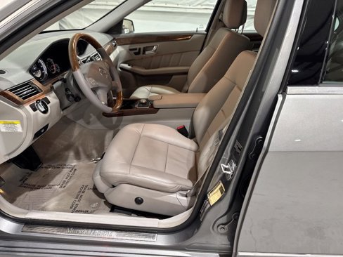 Used 2012 Mercedes-Benz E 350 Sedan image 31