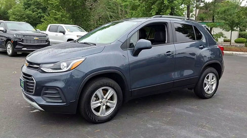 Certified 2022 Chevrolet Trax LT w/ LT Convenience Package image 4